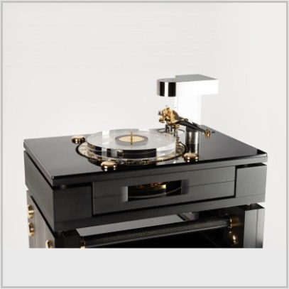 2024 Golden Ear: Wilson-Benesch GMT One Turntable System